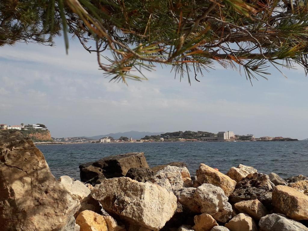 T2 Bandol Ideal Vacances 2 Etoiles 외부 사진