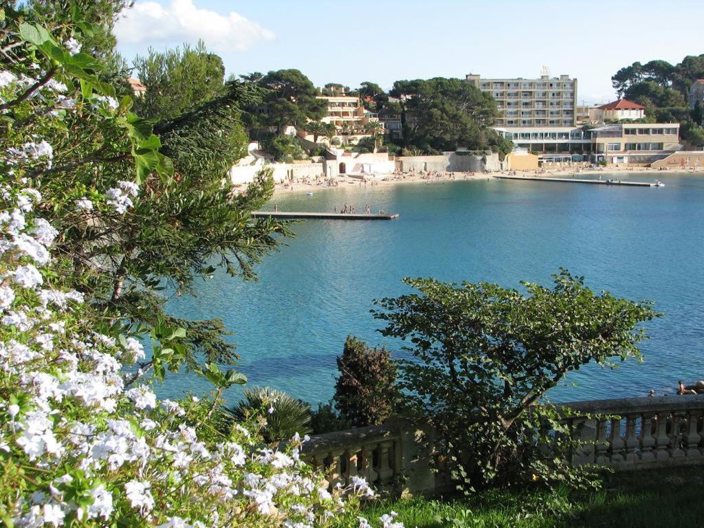 T2 Bandol Ideal Vacances 2 Etoiles 외부 사진